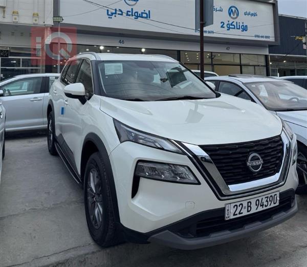 Nissan for sale in Iraq